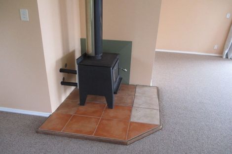 Photo of property in 312 Arapaepae Road South, Levin, 5571