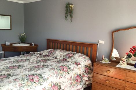 Photo of property in 14 Lincoln Street, Riversdale, 9776