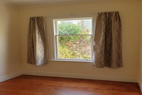 Photo of property in 78 Raroa Road, Kelburn, Wellington, 6012