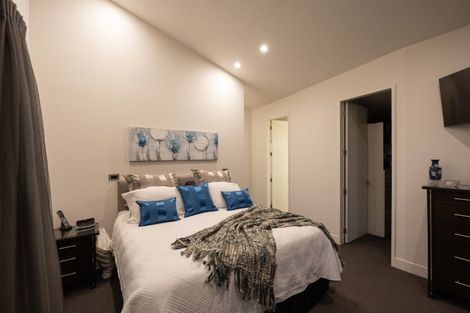 Photo of property in 23a Montgomery Terrace, Hokowhitu, Palmerston North, 4410