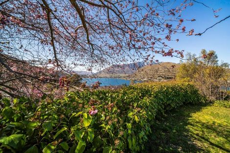 Photo of property in 13 Golden Terrace, Queenstown, 9300