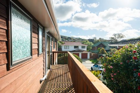 Photo of property in 6 Wantwood Grove, Churton Park, Wellington, 6037