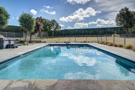 Photo of property in 386 Curraghs Road, West Melton, Christchurch, 7676