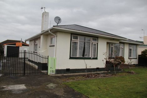 Photo of property in 8 Aberdeen Avenue, Takaro, Palmerston North, 4412