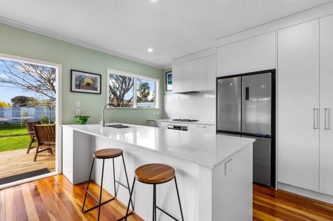 Photo of property in 816 Clive Street, Akina, Hastings, 4122