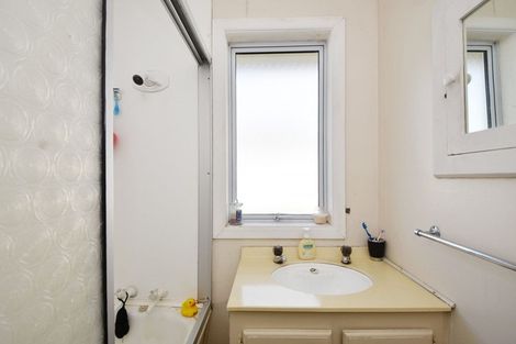 Photo of property in 18 Adamson Crescent, Glengarry, Invercargill, 9810