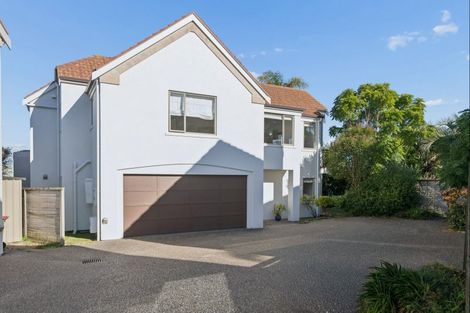 Photo of property in 1b Macleans Road, Bucklands Beach, Auckland, 2014