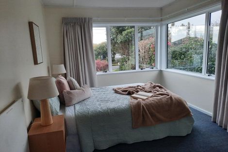 Photo of property in 5 Raleigh Street, Vogeltown, New Plymouth, 4310