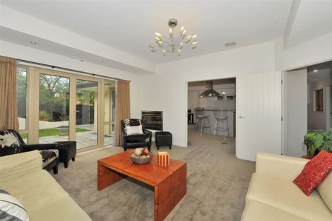 Photo of property in 5 Fineran Lane, Cashmere, Christchurch, 8022