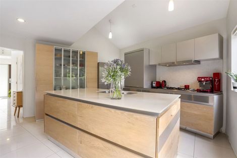 Photo of property in 11 Pembroke Crescent, Glendowie, Auckland, 1071