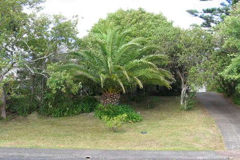 Photo of property in 1/24 William Souter Street, Forrest Hill, Auckland, 0620