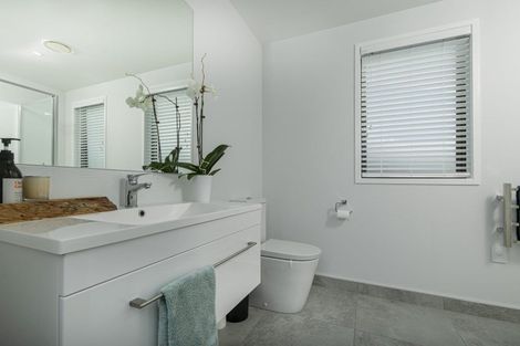 Photo of property in 105 Bonair Crescent, Silverdale, 0932