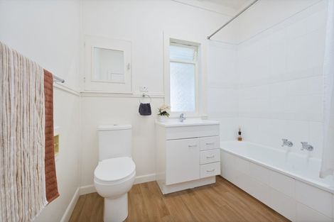 Photo of property in 26 Mays Street, Devonport, Auckland, 0624