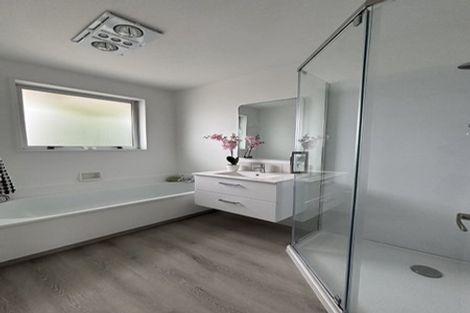 Photo of property in 4b Brentwood Street, Parklands, Christchurch, 8083