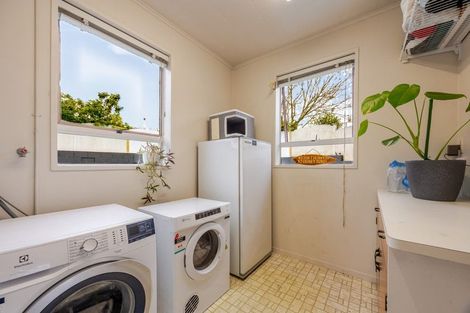 Photo of property in 60 Mchardy Street, Havelock North, 4130