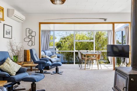 Photo of property in 3 Mahuta Road, Waitahanui, Taupo, 3378