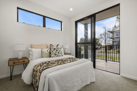 Photo of property in 18 Yellow Pear Lane, Karaka, 2578