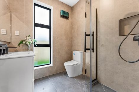 Photo of property in 24 Paihere Street, Huapai, Kumeu, 0810