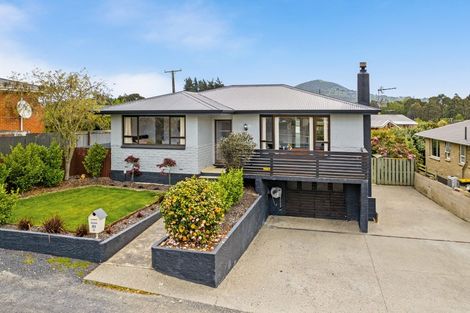 Photo of property in 51 Brighton Road, Green Island, Dunedin, 9018