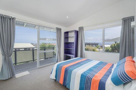 Photo of property in 112 Centennial Drive, Whitianga, 3510