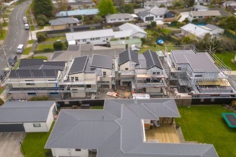 Photo of property in 2 Brentwood Street, Trentham, Upper Hutt, 5018