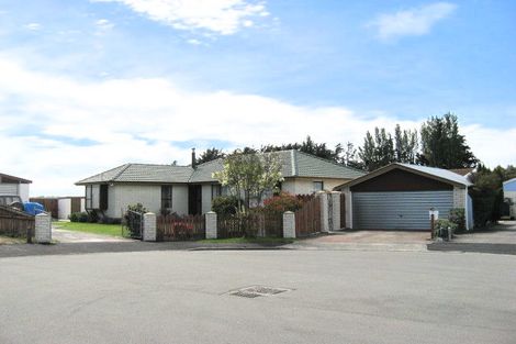 Photo of property in 6 Ellen Place, Kaiapoi, 7630
