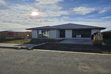 Photo of property in 10 Stackwood Avenue, Woodend, 7610