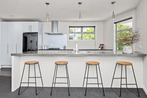 Photo of property in 9a Saint Hill Lane, Havelock North, 4130