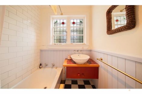 Photo of property in 128 Evans Street, Waimataitai, Timaru, 7910