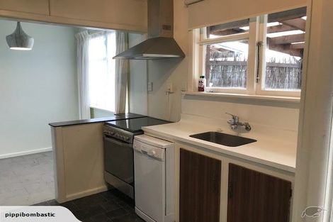 Photo of property in 25 Ruapehu Street, Castlecliff, Whanganui, 4501