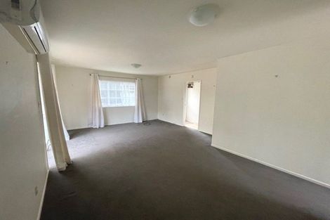 Photo of property in 1/51 Jillteresa Crescent, Half Moon Bay, Auckland, 2012