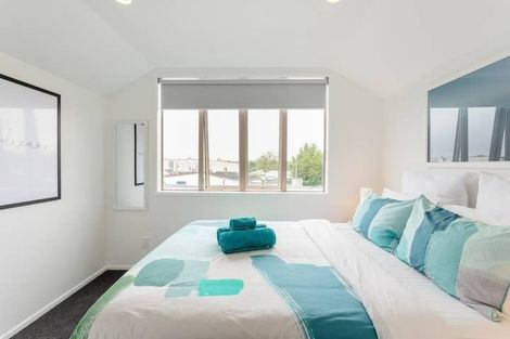 Photo of property in 1/1a Haverstock Road, Sandringham, Auckland, 1025