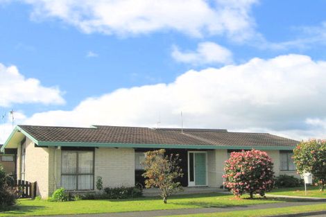 Photo of property in 8 Knox Place, Greerton, Tauranga, 3112