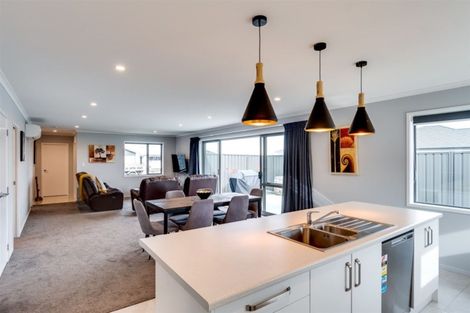 Photo of property in 24 Hurunui Drive, Te Awa, Napier, 4110