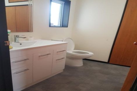 Photo of property in 2/2 Tiverton Crescent, Whalers Gate, New Plymouth, 4310