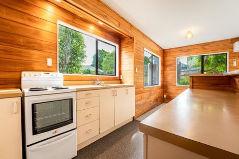 Photo of property in 18 Shadon Place, Stanmore Bay, Whangaparaoa, 0932