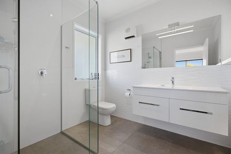 Photo of property in 9 Parau Drive, Bethlehem, Tauranga, 3110