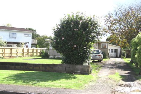 Photo of property in 12 Waipani Road, Te Atatu Peninsula, Auckland, 0610