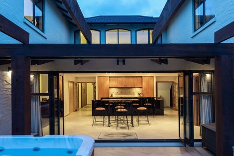 Photo of property in 12 Taunton Green, Papanui, Christchurch, 8052