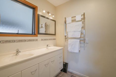 Photo of property in 17 Seascape Avenue, Whitianga, 3510