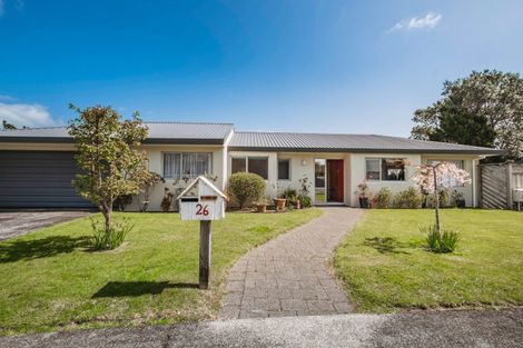Photo of property in 26 Marchant Place, Westown, New Plymouth, 4310