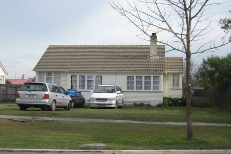 Photo of property in 49 Sare Crescent, Fairfield, Hamilton, 3214