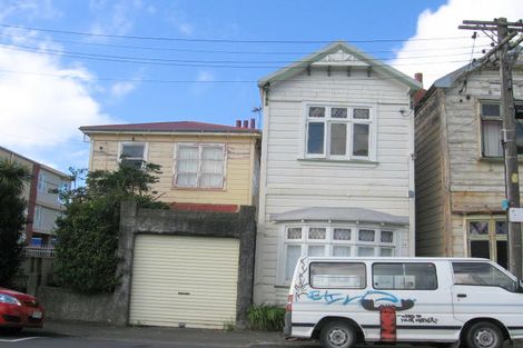 Photo of property in 13 Home Street, Mount Victoria, Wellington, 6011