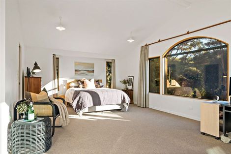 Photo of property in 87 Bethells Road, Waitakere, Henderson, 0782