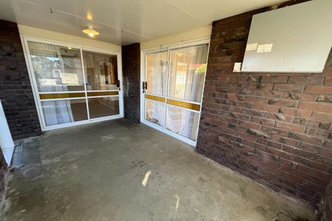 Photo of property in 1 Guernsey Place, Fitzherbert, Palmerston North, 4410