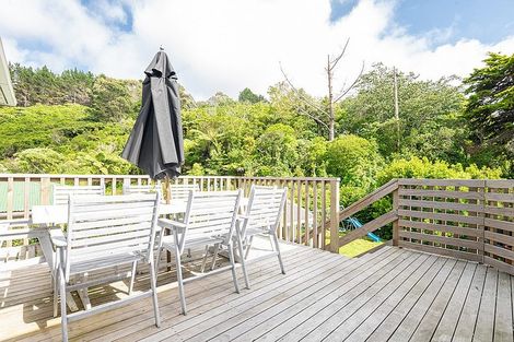 Photo of property in 8 Tui Terrace, Tawa, Wellington, 5028