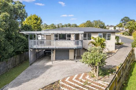 Photo of property in 21 Celeste Place, Totara Vale, Auckland, 0627