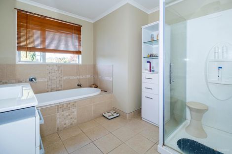 Photo of property in 37 Blue Cliffs Road, Saint Andrews, 7988