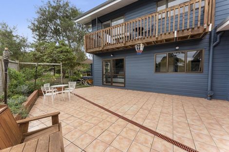 Photo of property in 61 Twin Lakes Road, Te Marua, Upper Hutt, 5018