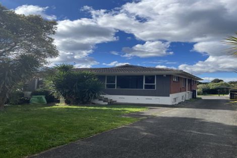 Photo of property in 18 Frank Place, Hillpark, Auckland, 2102